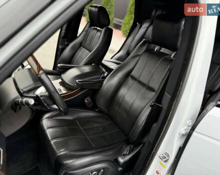 Білий Ленд Ровер Рендж Ровер, об'ємом двигуна 3 л та пробігом 205 тис. км за 38500 $, фото 14 на Automoto.ua