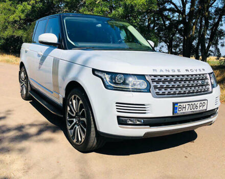 Белый Ленд Ровер Рендж Ровер, объемом двигателя 2.99 л и пробегом 156 тыс. км за 47000 $, фото 4 на Automoto.ua