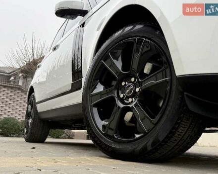 Белый Ленд Ровер Рендж Ровер, объемом двигателя 2.99 л и пробегом 133 тыс. км за 33700 $, фото 11 на Automoto.ua