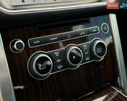 Белый Ленд Ровер Рендж Ровер, объемом двигателя 3 л и пробегом 147 тыс. км за 36000 $, фото 19 на Automoto.ua