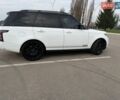 Білий Ленд Ровер Рендж Ровер, об'ємом двигуна 3 л та пробігом 175 тис. км за 33000 $, фото 4 на Automoto.ua