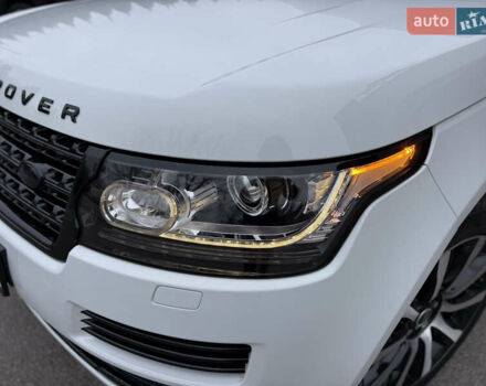 Білий Ленд Ровер Рендж Ровер, об'ємом двигуна 4.37 л та пробігом 272 тис. км за 43000 $, фото 18 на Automoto.ua