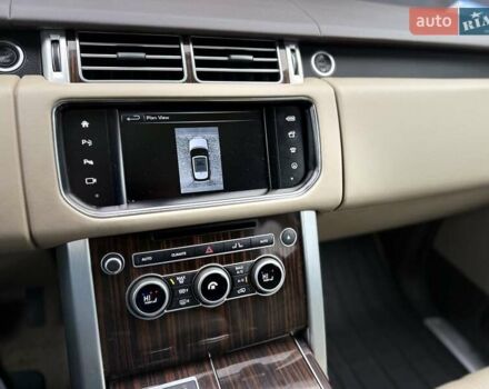 Белый Ленд Ровер Рендж Ровер, объемом двигателя 3 л и пробегом 173 тыс. км за 28400 $, фото 49 на Automoto.ua