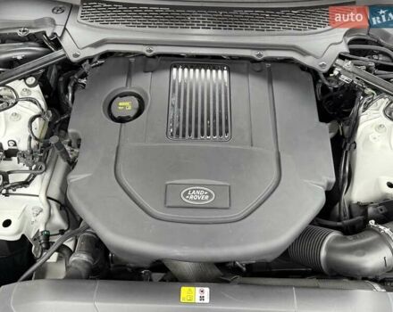 Белый Ленд Ровер Рендж Ровер, объемом двигателя 2.99 л и пробегом 133 тыс. км за 33700 $, фото 47 на Automoto.ua