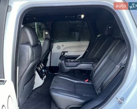 Білий Ленд Ровер Рендж Ровер, об'ємом двигуна 3 л та пробігом 120 тис. км за 34999 $, фото 65 на Automoto.ua