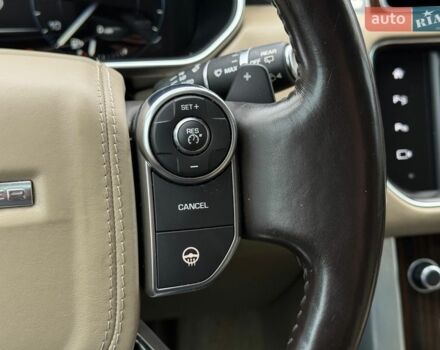 Белый Ленд Ровер Рендж Ровер, объемом двигателя 3 л и пробегом 173 тыс. км за 27500 $, фото 85 на Automoto.ua