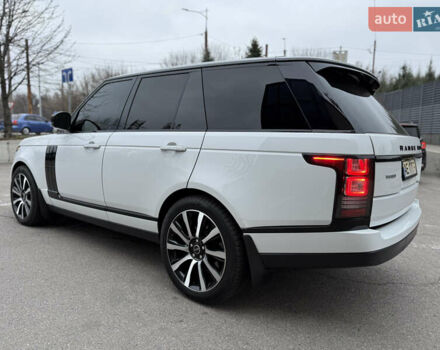 Білий Ленд Ровер Рендж Ровер, об'ємом двигуна 4.37 л та пробігом 272 тис. км за 43000 $, фото 10 на Automoto.ua