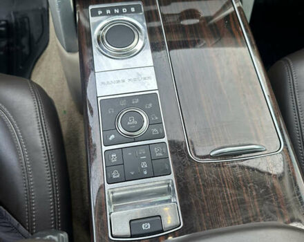 Білий Ленд Ровер Рендж Ровер, об'ємом двигуна 2.99 л та пробігом 245 тис. км за 50000 $, фото 54 на Automoto.ua