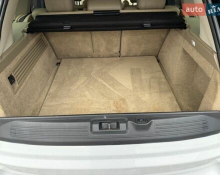 Белый Ленд Ровер Рендж Ровер, объемом двигателя 3 л и пробегом 173 тыс. км за 27500 $, фото 26 на Automoto.ua