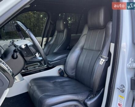 Білий Ленд Ровер Рендж Ровер, об'ємом двигуна 3 л та пробігом 120 тис. км за 34999 $, фото 53 на Automoto.ua