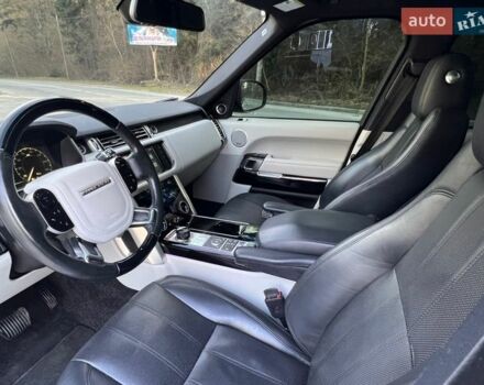 Білий Ленд Ровер Рендж Ровер, об'ємом двигуна 3 л та пробігом 120 тис. км за 34999 $, фото 56 на Automoto.ua