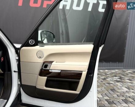 Белый Ленд Ровер Рендж Ровер, объемом двигателя 3 л и пробегом 173 тыс. км за 27900 $, фото 53 на Automoto.ua