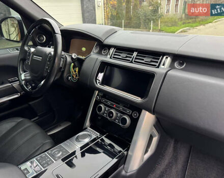 Белый Ленд Ровер Рендж Ровер, объемом двигателя 2.99 л и пробегом 93 тыс. км за 39900 $, фото 34 на Automoto.ua