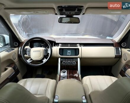 Білий Ленд Ровер Рендж Ровер, об'ємом двигуна 3 л та пробігом 173 тис. км за 27500 $, фото 57 на Automoto.ua