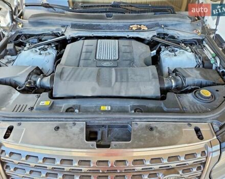 Білий Ленд Ровер Рендж Ровер, об'ємом двигуна 3 л та пробігом 31 тис. км за 7000 $, фото 11 на Automoto.ua