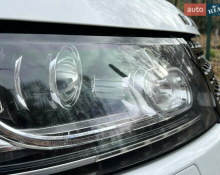 Белый Ленд Ровер Рендж Ровер, объемом двигателя 3 л и пробегом 197 тыс. км за 34999 $, фото 21 на Automoto.ua