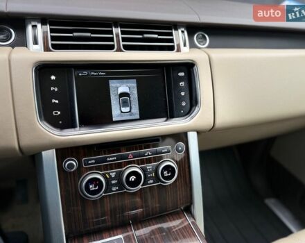 Білий Ленд Ровер Рендж Ровер, об'ємом двигуна 3 л та пробігом 173 тис. км за 27500 $, фото 47 на Automoto.ua