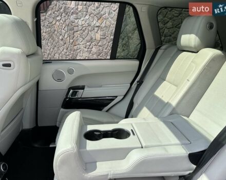 Білий Ленд Ровер Рендж Ровер, об'ємом двигуна 4.37 л та пробігом 122 тис. км за 49900 $, фото 44 на Automoto.ua