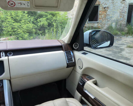 Белый Ленд Ровер Рендж Ровер, объемом двигателя 4.37 л и пробегом 80 тыс. км за 45000 $, фото 17 на Automoto.ua