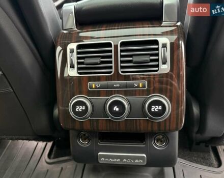 Белый Ленд Ровер Рендж Ровер, объемом двигателя 2.99 л и пробегом 133 тыс. км за 33700 $, фото 37 на Automoto.ua