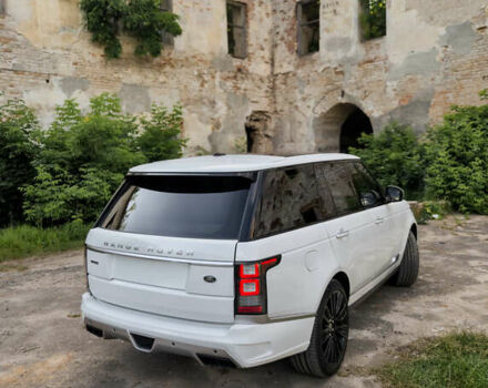 Білий Ленд Ровер Рендж Ровер, об'ємом двигуна 4.37 л та пробігом 100 тис. км за 42000 $, фото 8 на Automoto.ua