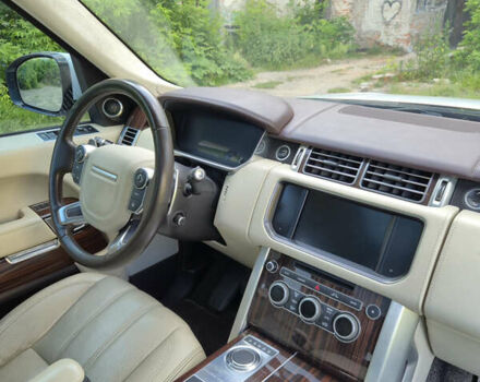 Белый Ленд Ровер Рендж Ровер, объемом двигателя 4.37 л и пробегом 80 тыс. км за 45000 $, фото 15 на Automoto.ua