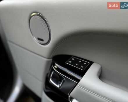 Білий Ленд Ровер Рендж Ровер, об'ємом двигуна 2.99 л та пробігом 180 тис. км за 39850 $, фото 58 на Automoto.ua