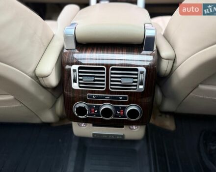 Белый Ленд Ровер Рендж Ровер, объемом двигателя 3 л и пробегом 173 тыс. км за 27500 $, фото 75 на Automoto.ua