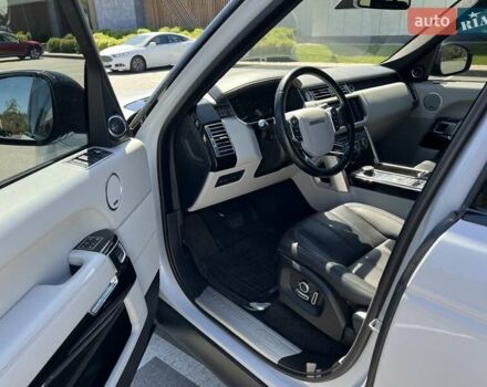 Белый Ленд Ровер Рендж Ровер, объемом двигателя 2.99 л и пробегом 176 тыс. км за 40300 $, фото 29 на Automoto.ua