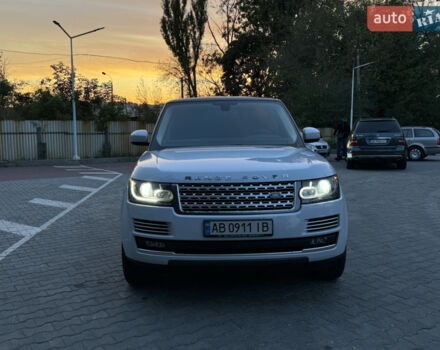 Білий Ленд Ровер Рендж Ровер, об'ємом двигуна 4.37 л та пробігом 150 тис. км за 48000 $, фото 1 на Automoto.ua
