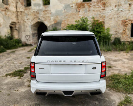 Білий Ленд Ровер Рендж Ровер, об'ємом двигуна 4.37 л та пробігом 100 тис. км за 42000 $, фото 5 на Automoto.ua