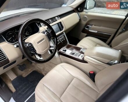 Білий Ленд Ровер Рендж Ровер, об'ємом двигуна 3 л та пробігом 173 тис. км за 27500 $, фото 44 на Automoto.ua