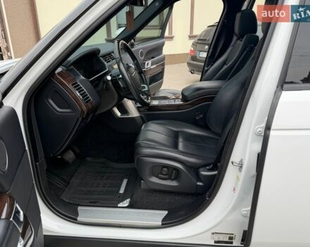 Білий Ленд Ровер Рендж Ровер, об'ємом двигуна 2.99 л та пробігом 134 тис. км за 32500 $, фото 32 на Automoto.ua