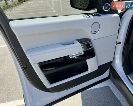 Белый Ленд Ровер Рендж Ровер, объемом двигателя 2.99 л и пробегом 176 тыс. км за 40300 $, фото 30 на Automoto.ua