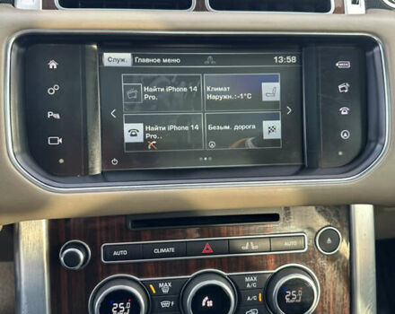 Білий Ленд Ровер Рендж Ровер, об'ємом двигуна 2.99 л та пробігом 245 тис. км за 50000 $, фото 56 на Automoto.ua