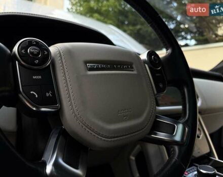 Білий Ленд Ровер Рендж Ровер, об'ємом двигуна 2.99 л та пробігом 180 тис. км за 39850 $, фото 87 на Automoto.ua