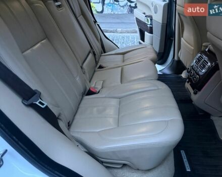 Белый Ленд Ровер Рендж Ровер, объемом двигателя 2.99 л и пробегом 161 тыс. км за 33800 $, фото 73 на Automoto.ua