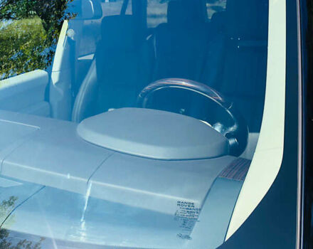 Білий Ленд Ровер Рендж Ровер, об'ємом двигуна 2.99 л та пробігом 158 тис. км за 39900 $, фото 18 на Automoto.ua