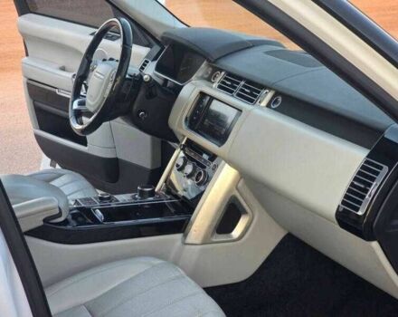 Белый Ленд Ровер Рендж Ровер, объемом двигателя 3 л и пробегом 46 тыс. км за 7300 $, фото 7 на Automoto.ua