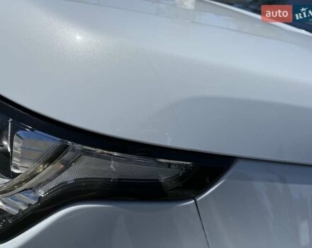 Белый Ленд Ровер Рендж Ровер, объемом двигателя 2.99 л и пробегом 176 тыс. км за 40300 $, фото 8 на Automoto.ua