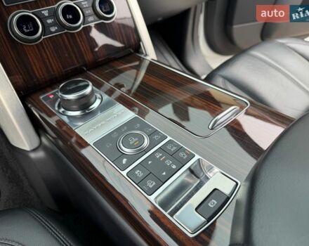 Білий Ленд Ровер Рендж Ровер, об'ємом двигуна 2.99 л та пробігом 134 тис. км за 32500 $, фото 18 на Automoto.ua