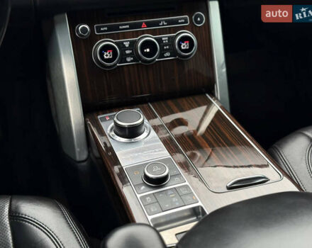 Білий Ленд Ровер Рендж Ровер, об'ємом двигуна 3 л та пробігом 205 тис. км за 38500 $, фото 19 на Automoto.ua