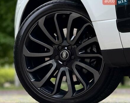 Білий Ленд Ровер Рендж Ровер, об'ємом двигуна 2.99 л та пробігом 180 тис. км за 39850 $, фото 45 на Automoto.ua