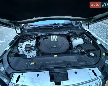 Белый Ленд Ровер Рендж Ровер, объемом двигателя 2.99 л и пробегом 161 тыс. км за 33800 $, фото 110 на Automoto.ua