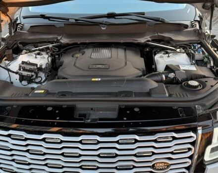 Белый Ленд Ровер Рендж Ровер, объемом двигателя 2.99 л и пробегом 187 тыс. км за 45000 $, фото 17 на Automoto.ua