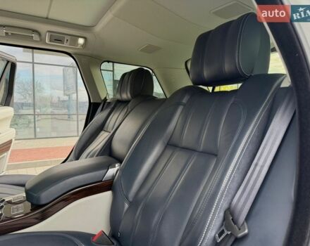 Белый Ленд Ровер Рендж Ровер, объемом двигателя 4.4 л и пробегом 115 тыс. км за 47950 $, фото 37 на Automoto.ua