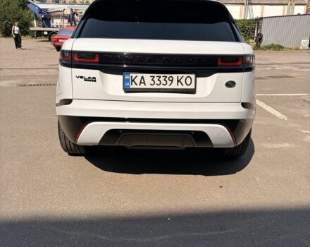 Білий Ленд Ровер Рендж Ровер, об'ємом двигуна 2 л та пробігом 125 тис. км за 26415 $, фото 5 на Automoto.ua