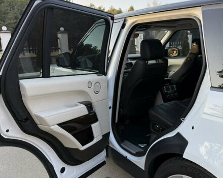 Білий Ленд Ровер Рендж Ровер, об'ємом двигуна 2.99 л та пробігом 146 тис. км за 37000 $, фото 50 на Automoto.ua