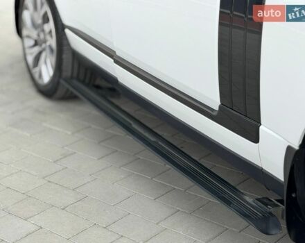 Белый Ленд Ровер Рендж Ровер, объемом двигателя 4.4 л и пробегом 115 тыс. км за 47950 $, фото 19 на Automoto.ua