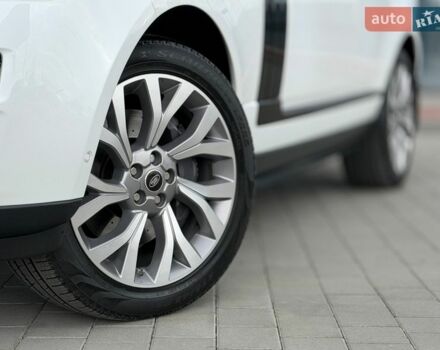 Белый Ленд Ровер Рендж Ровер, объемом двигателя 4.4 л и пробегом 115 тыс. км за 47950 $, фото 12 на Automoto.ua